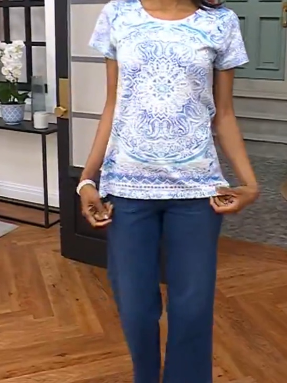 Belle Boho by Kim Gravel
Slub Knit Exotique Tile
Print Top
Blue Size 1X